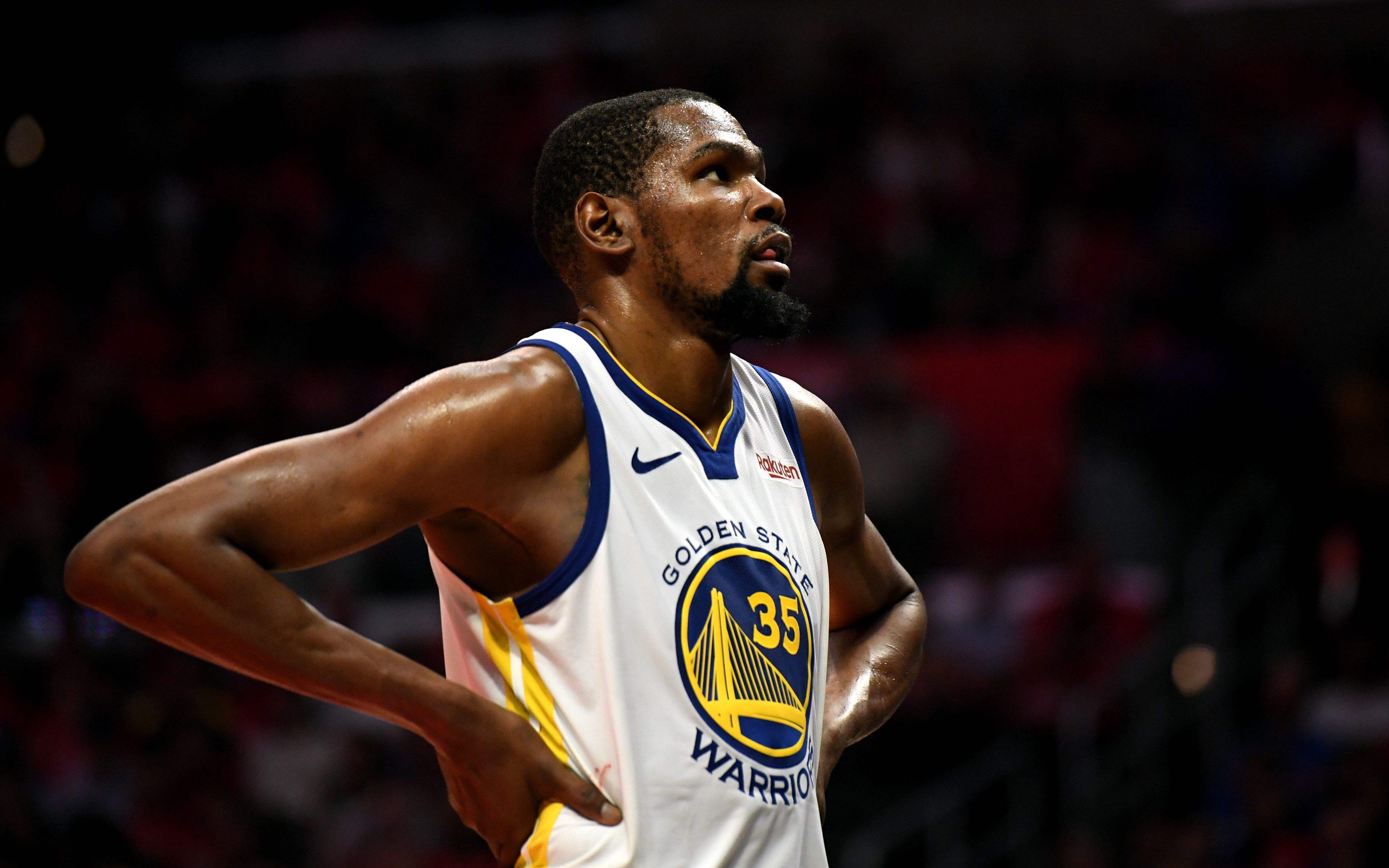 忆起他在莱 忆起他在莱